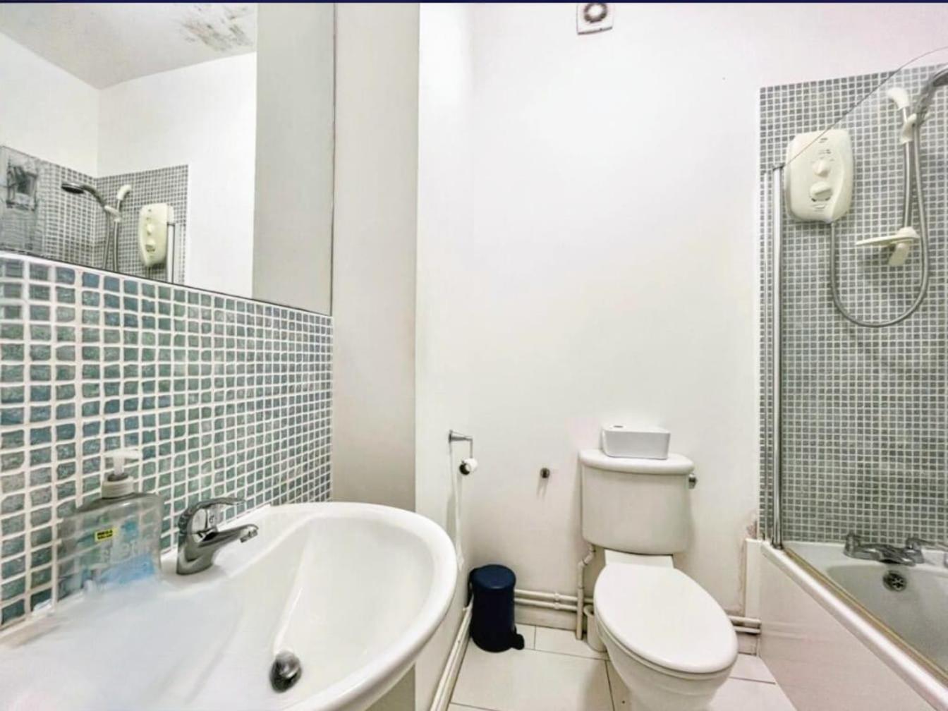 Stones Throw From The Beach - Stunning Sea View พอร์ตสมัธ ภายนอก รูปภาพ