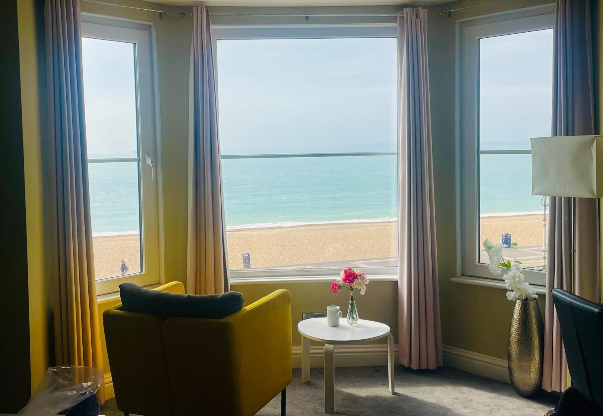 Stones Throw From The Beach - Stunning Sea View พอร์ตสมัธ ภายนอก รูปภาพ